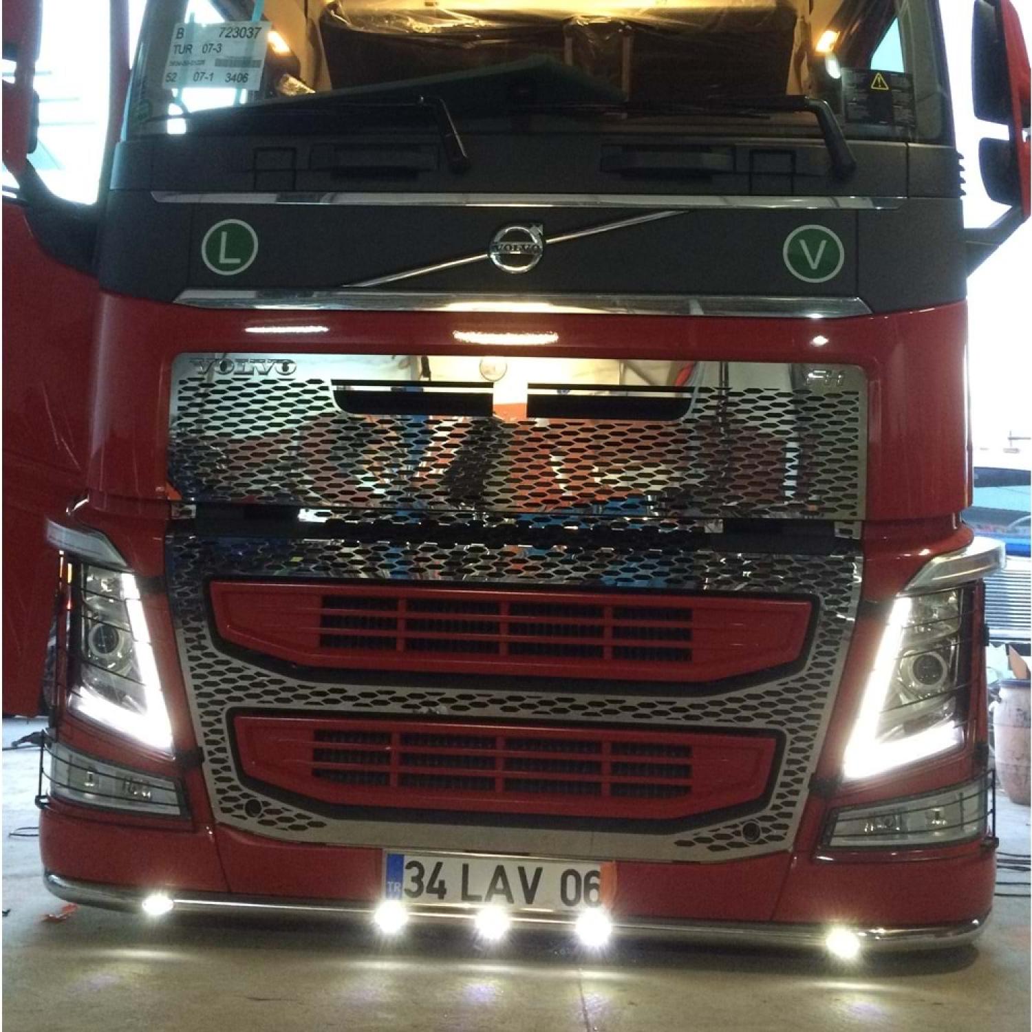 VOLVO - FH4 / PANJUR CHROMU / FH4/2013-2020 / ARKV211